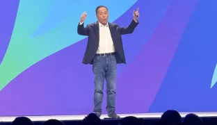 Broadcom’s Hock Tan Declares ‘The Future Is Private’ At VMware Explore